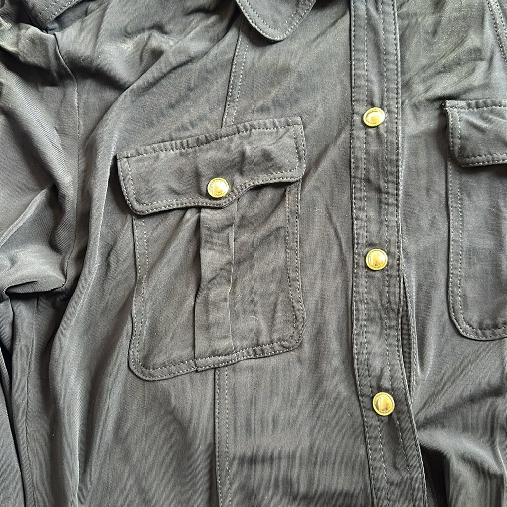 Burberry, Size 8 (Medium) Button Down, Excellent … - image 4